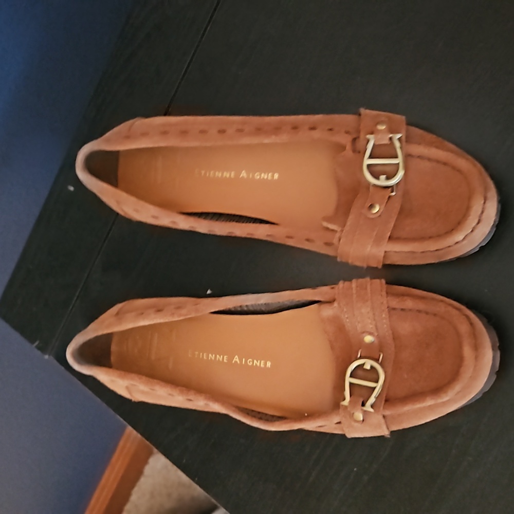NEW Etienne Aigner Leather Loafer Size 7.5